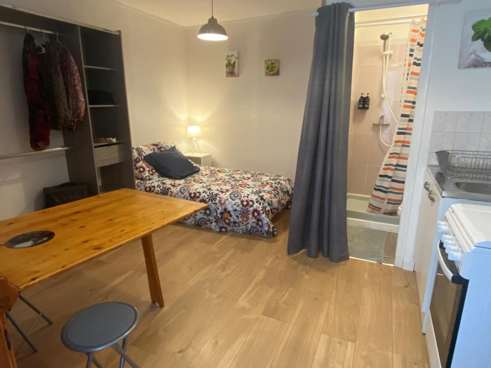 Apartment En Plein Centre Des Vans *